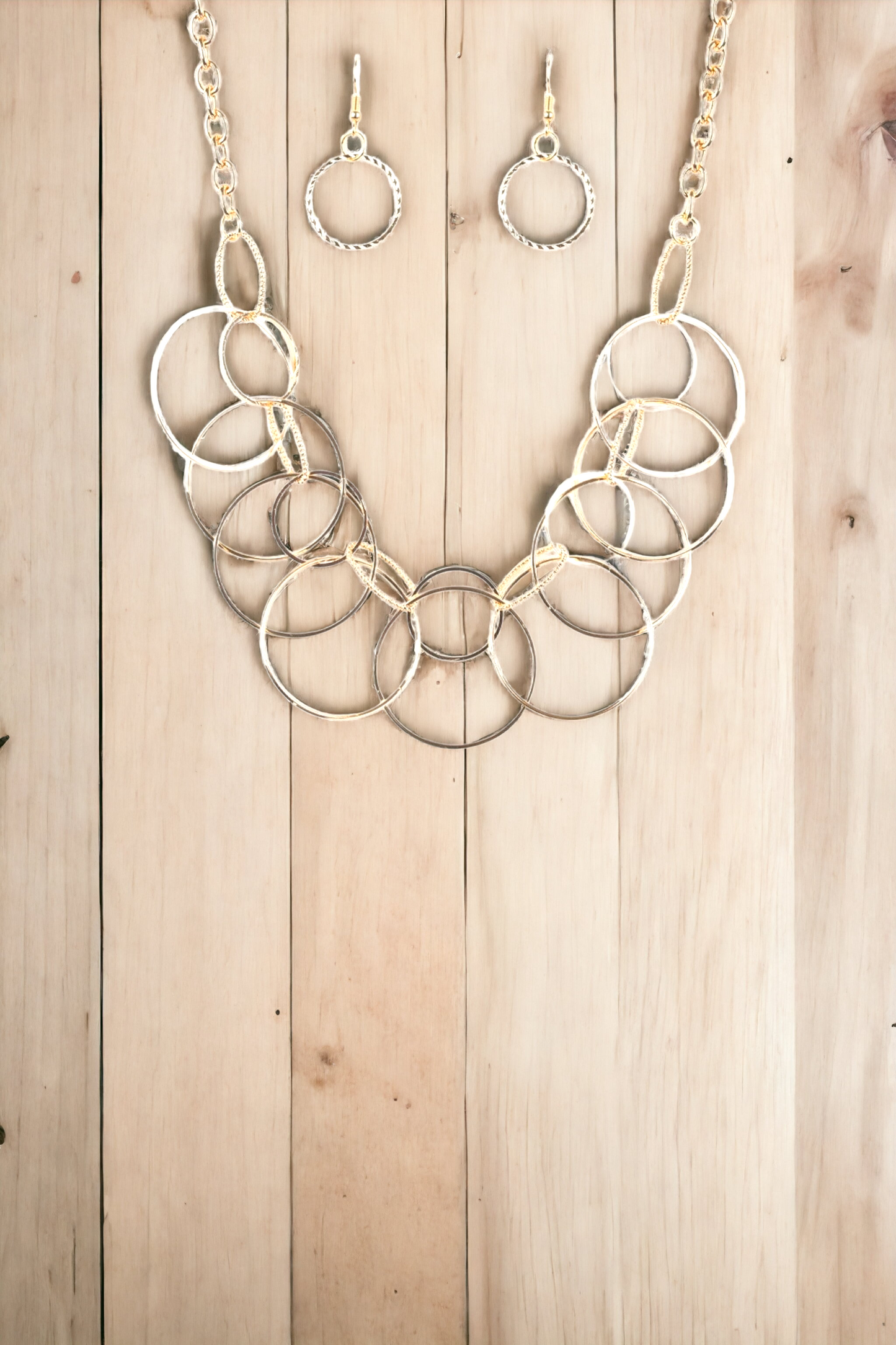 Circa de Couture Gold necklace (necklace)