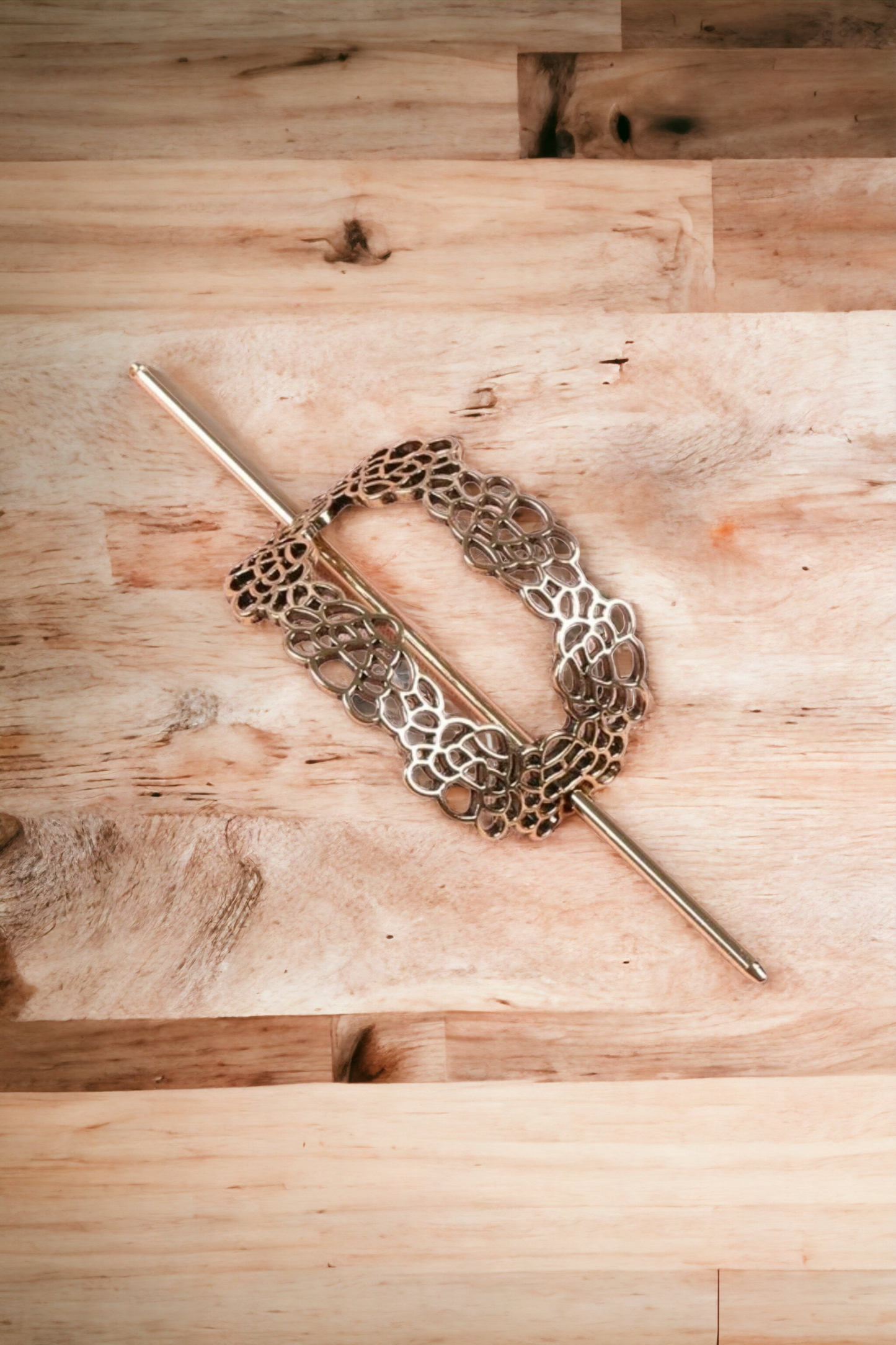 Detail oriented hair pin (hair pins)