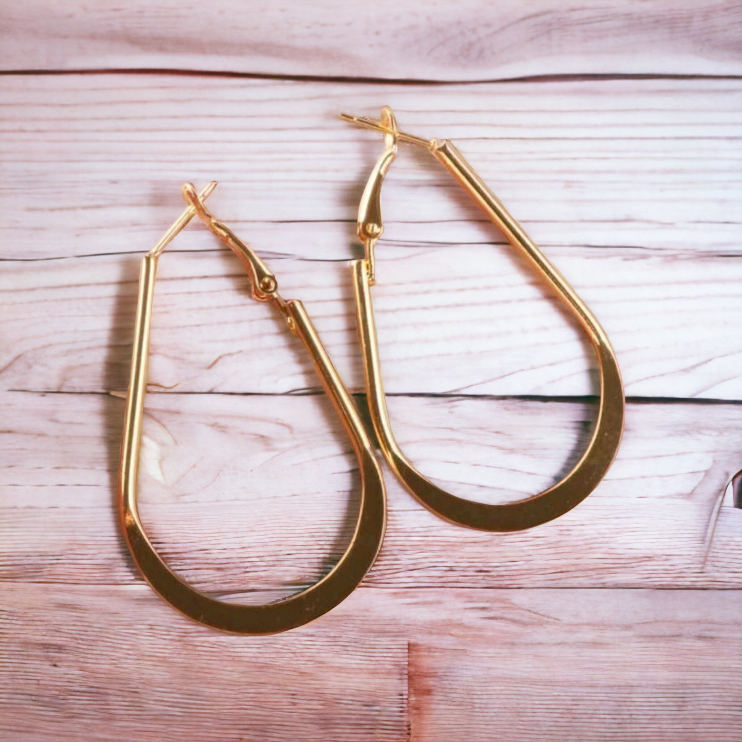 Water drop hoops (Jewelry)
