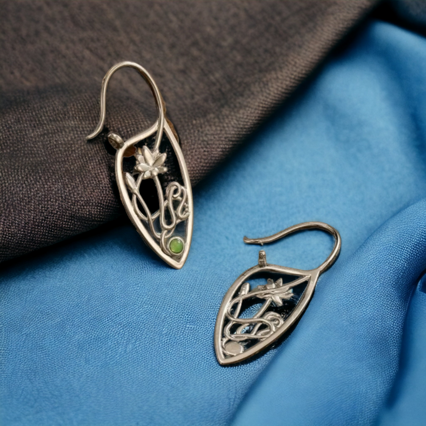 Tangled growth earrings
