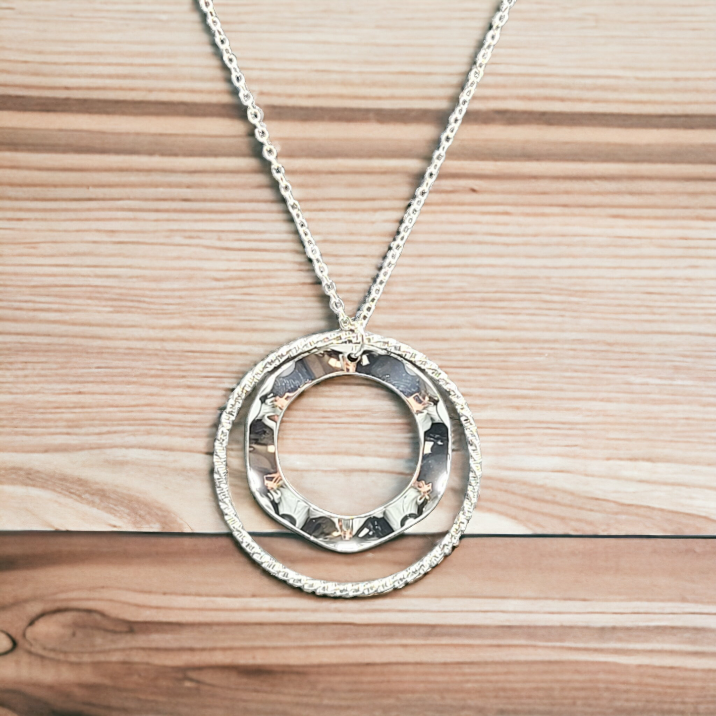Silver relic necklace set (Earrings)
