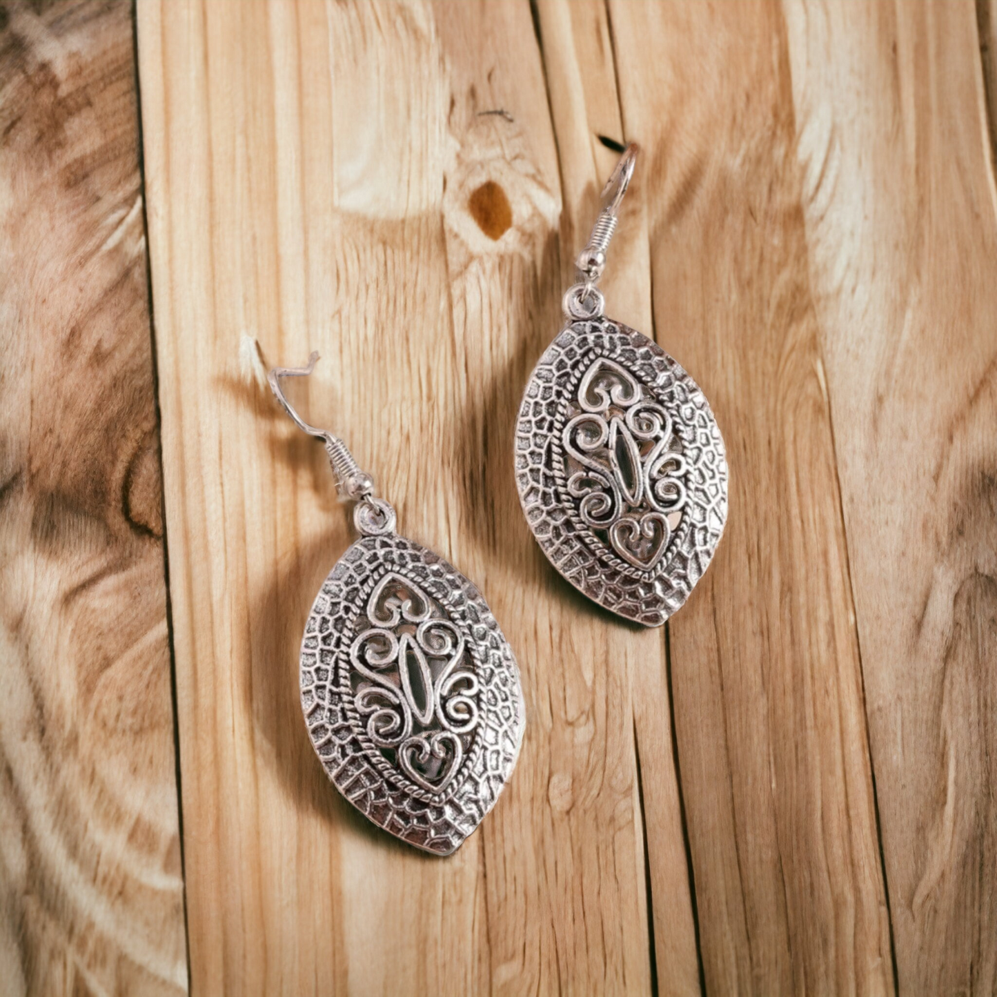 Silver scroll earrings (Earrings)