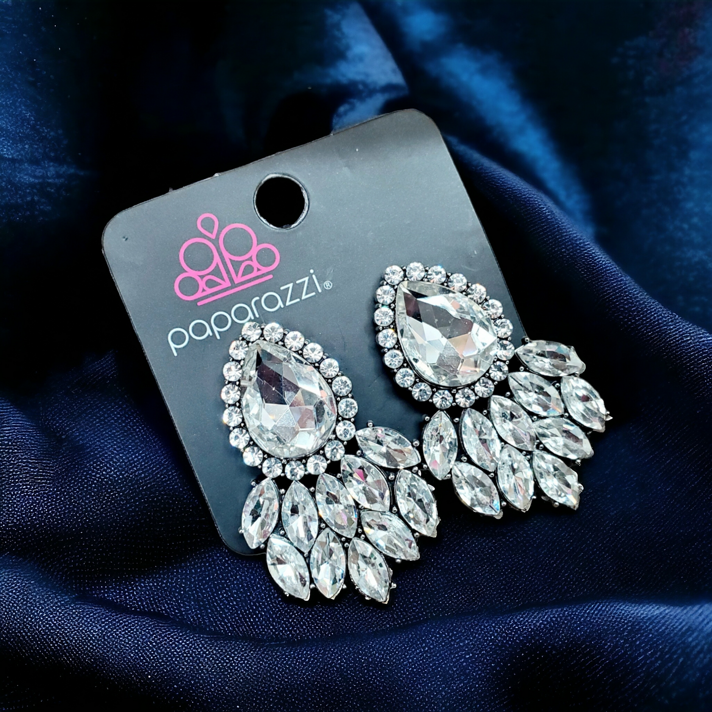 A Breath of Fresh HEIR - White earrings (Jewelry)