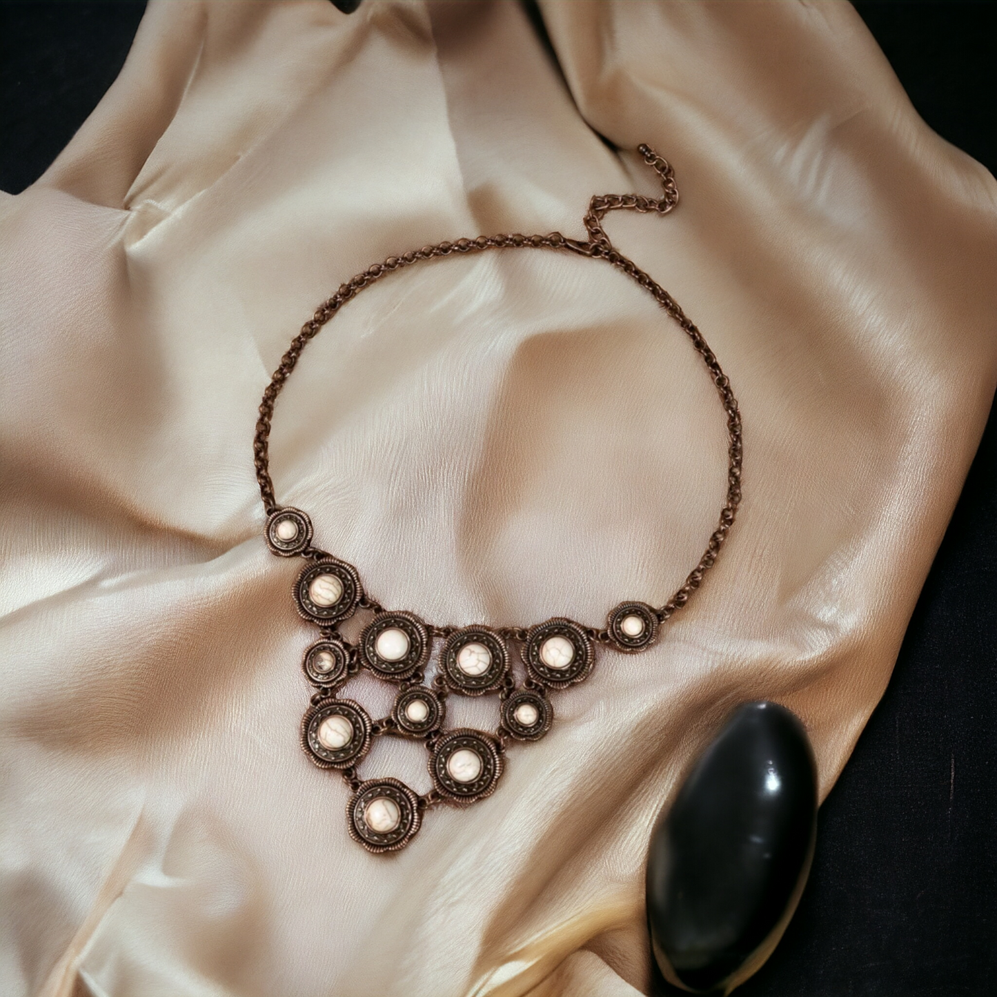 Net-worth necklace set (necklace set)