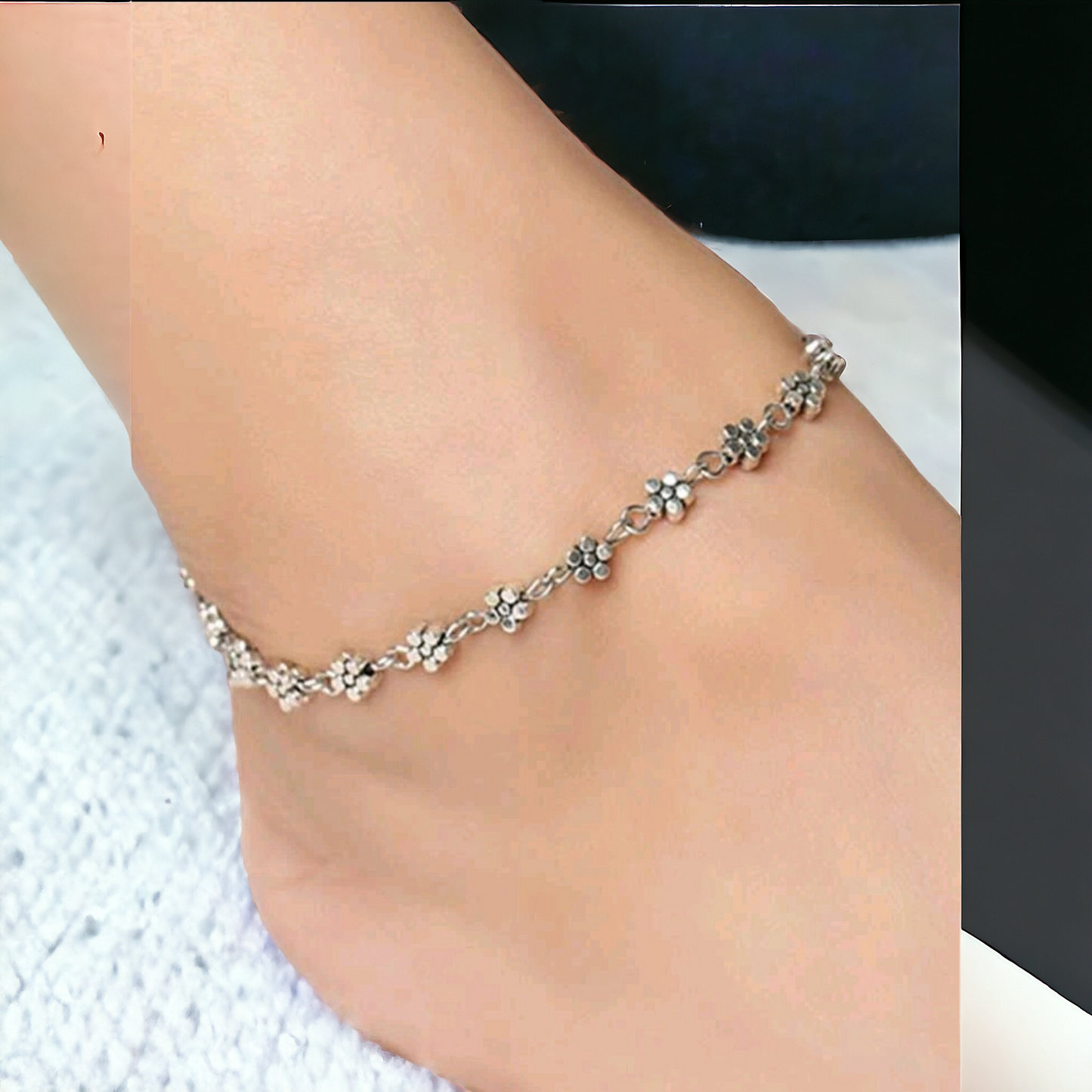 Flower anklet (anklet)
