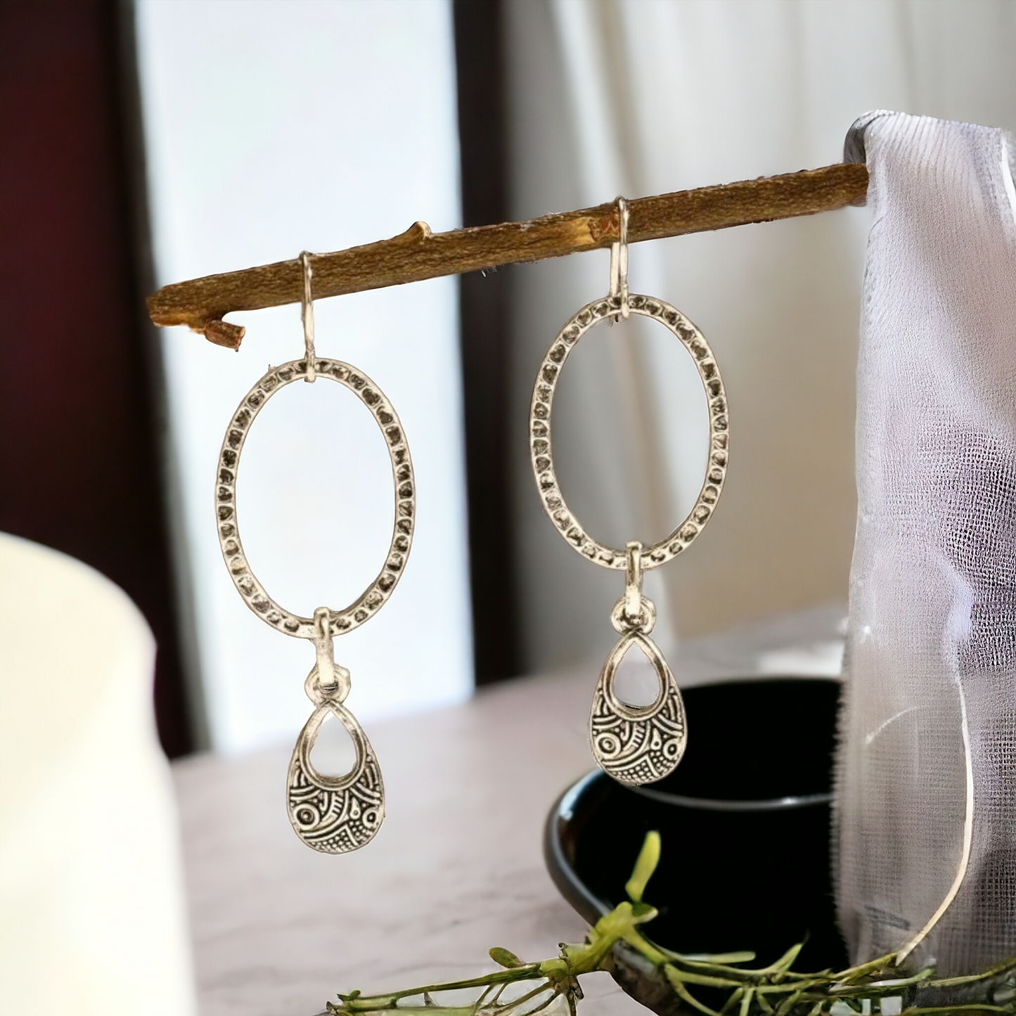 Swing with me earrings (Earrings)