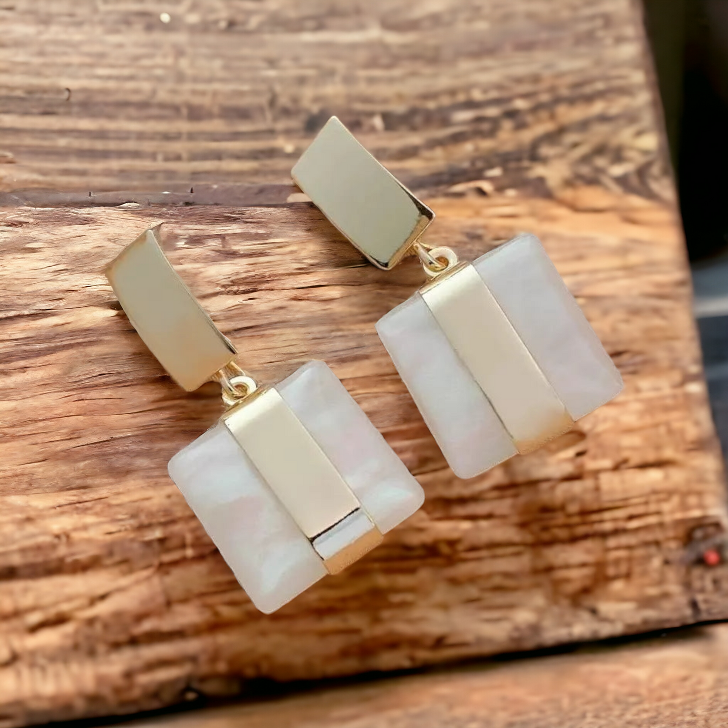 Perfectly packaged acrylic earrings (Jewelry)