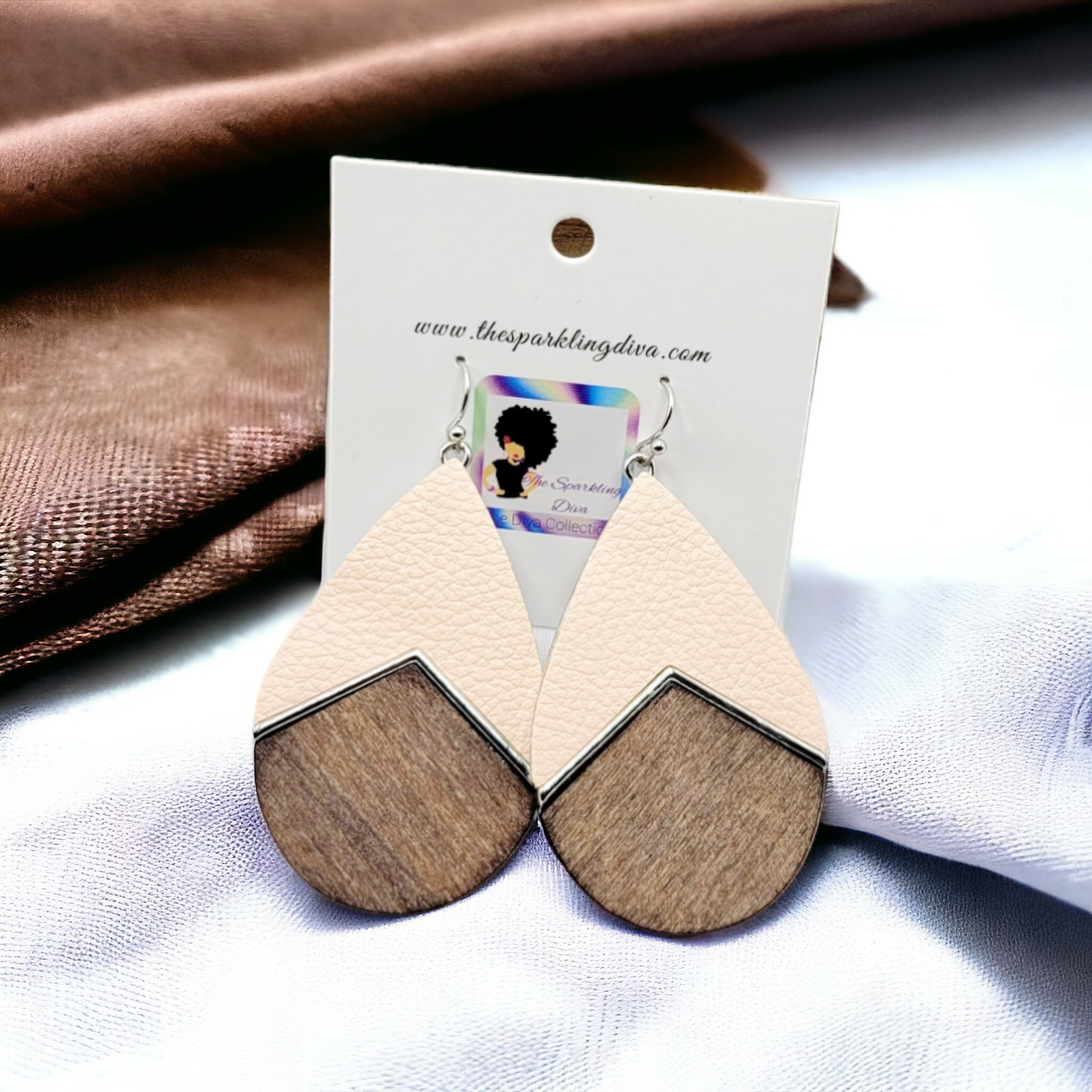 Wooded leather earrings (Earrings)