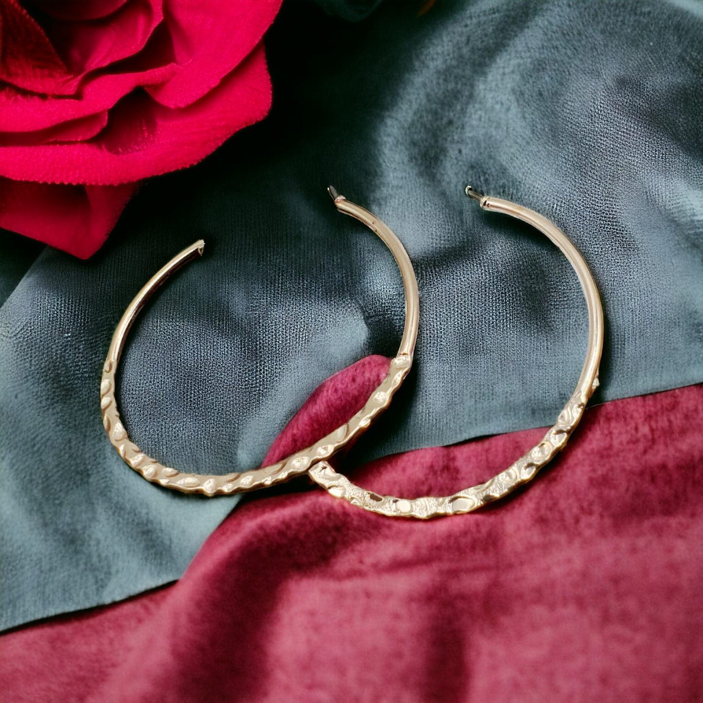 Pressed for time (Jewelry)