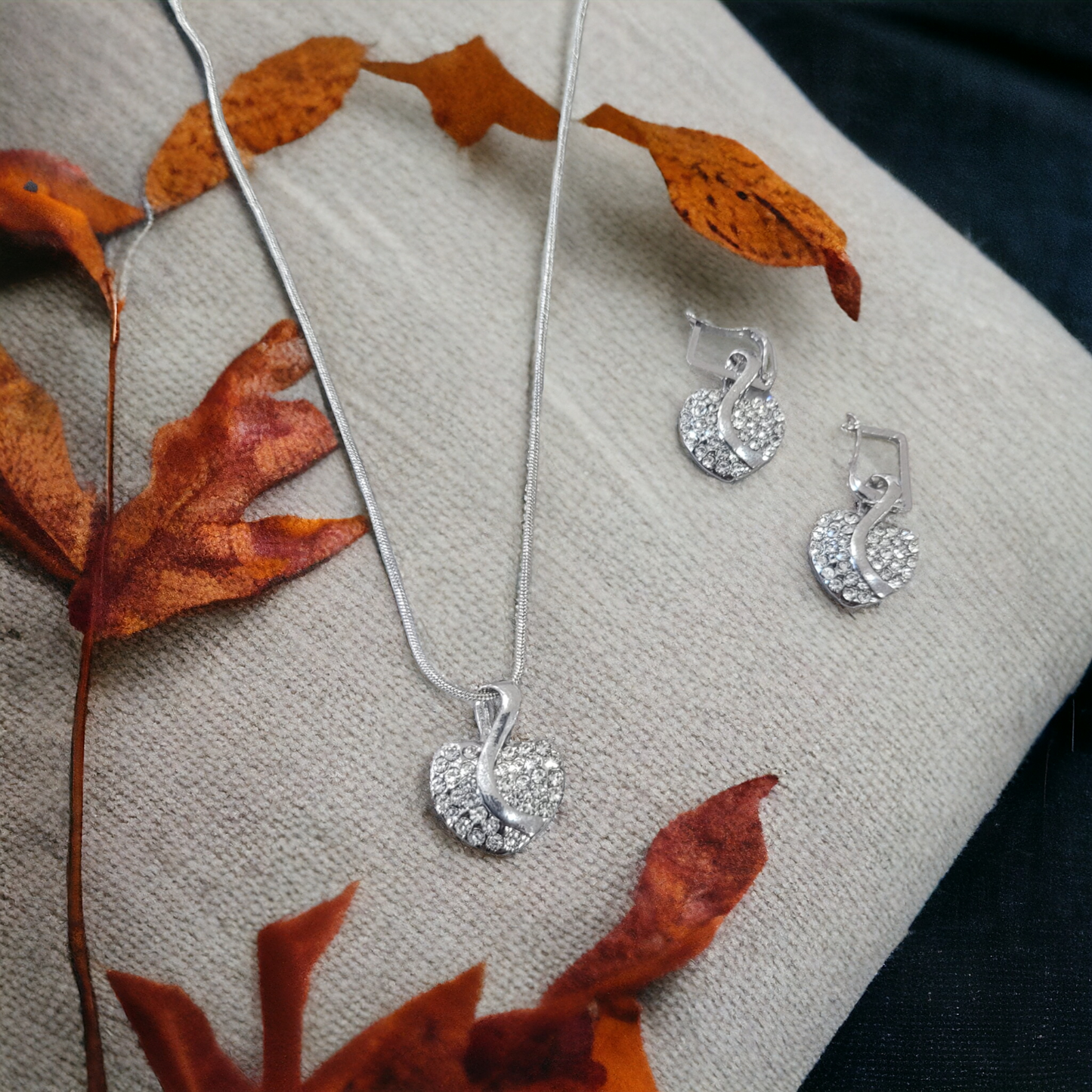 Ribbon in the sky necklace set (necklace set)