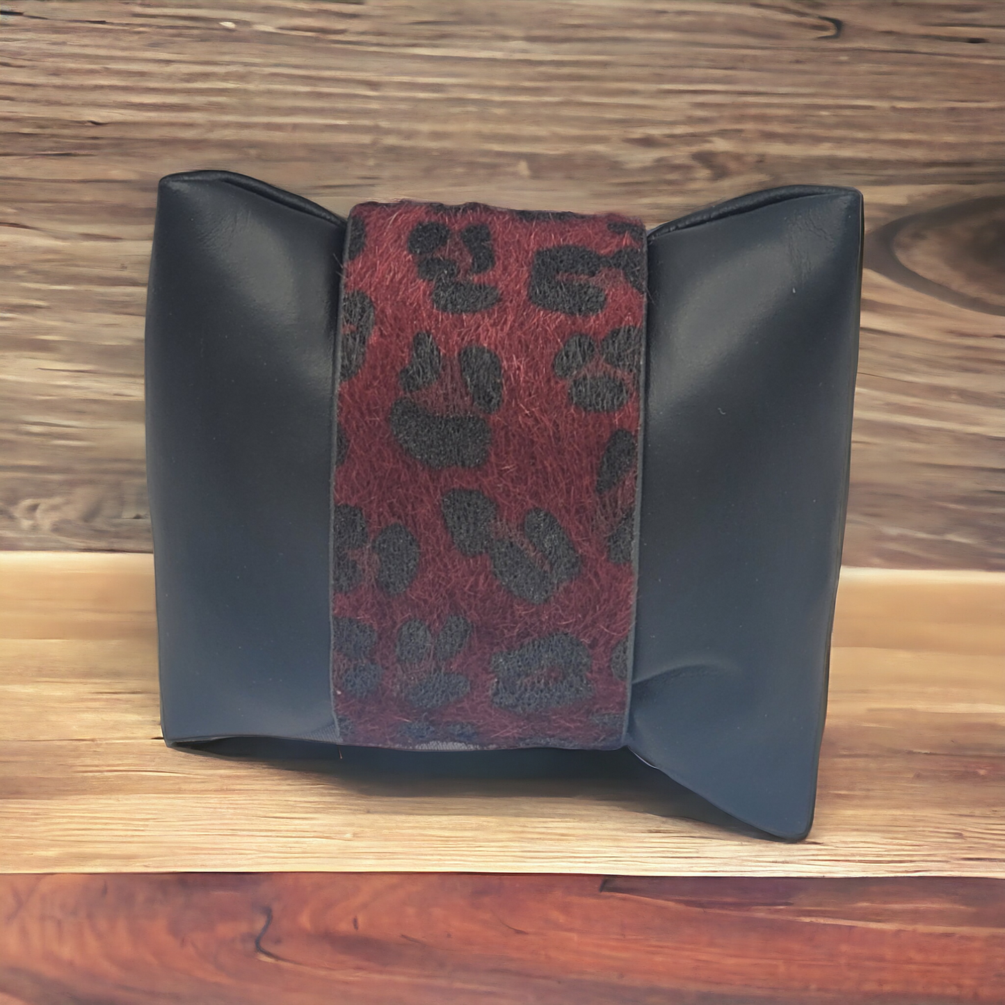Red leopard snap bracelet (Bracelets)