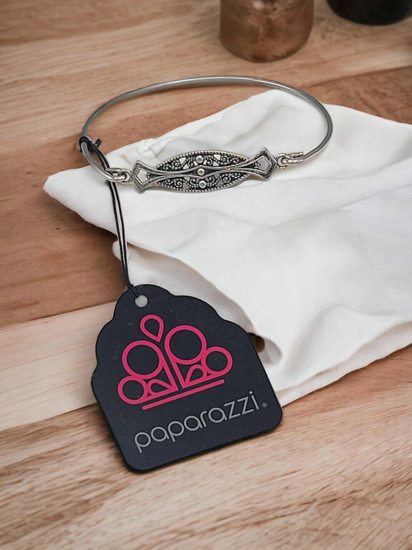 Dainty princess bangle bracelet (Bracelets)