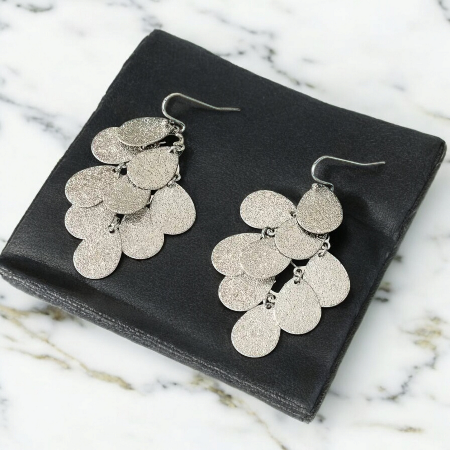 Chandelier dangle earrings (Earrings)