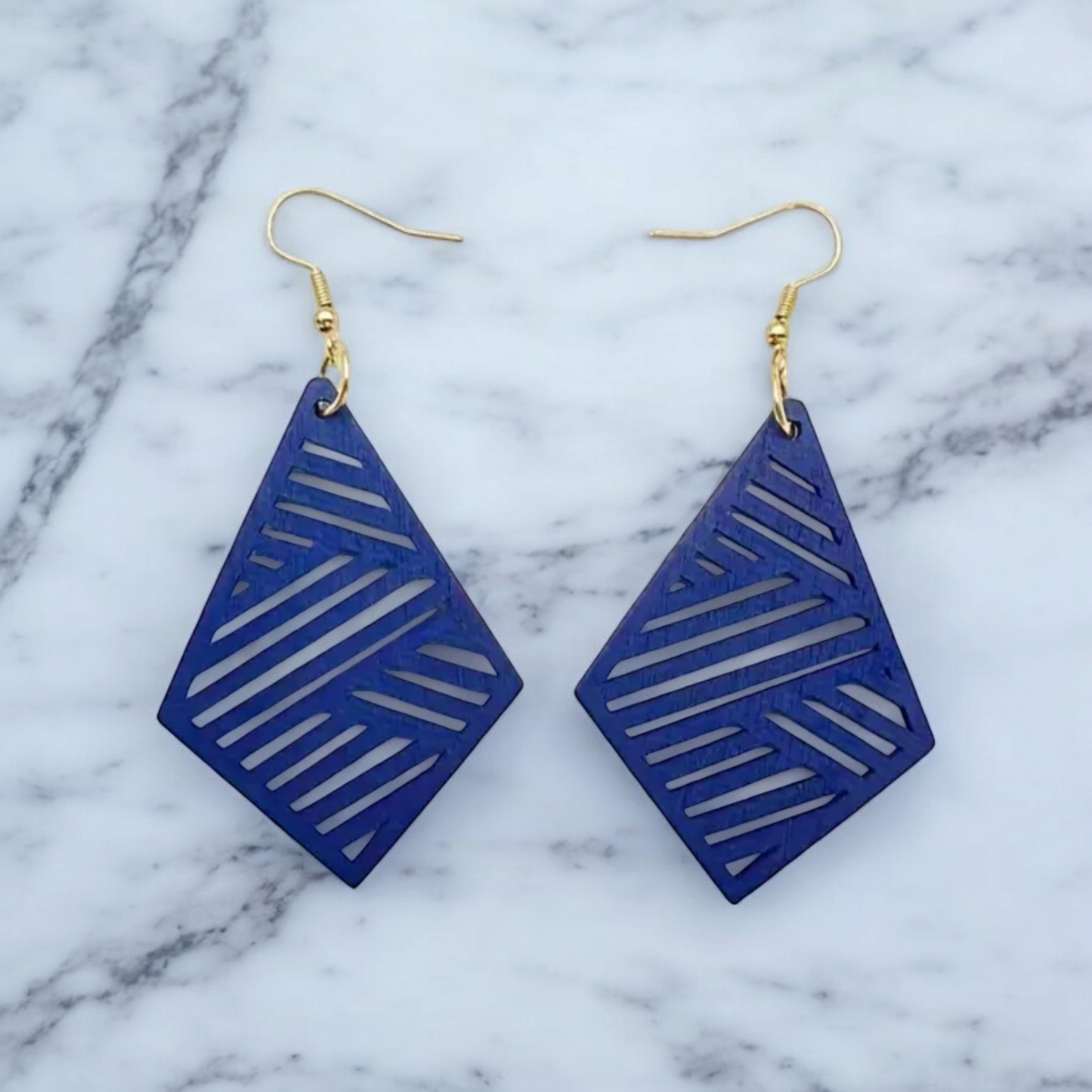 Wooden stripes earrings (earrings)