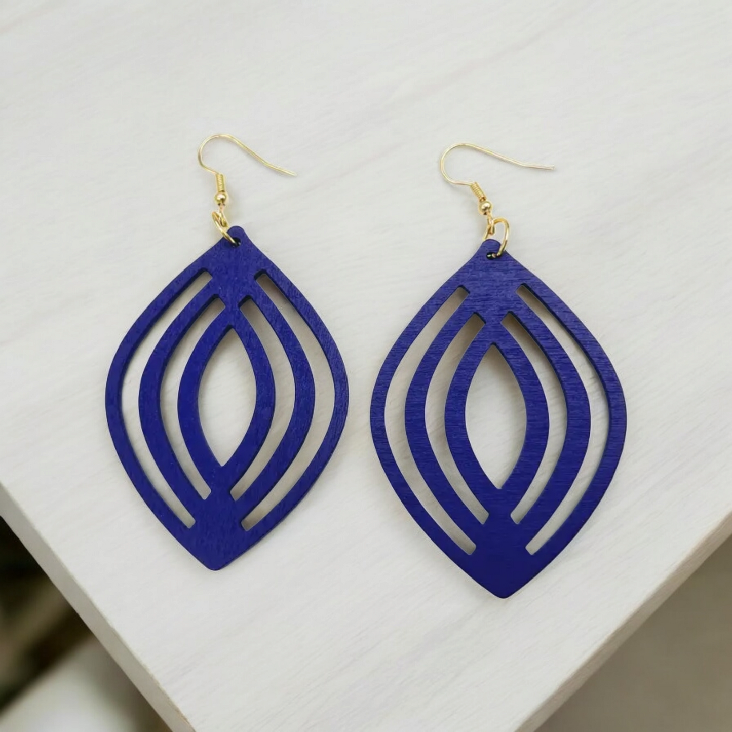 Wooden ornaments earrings