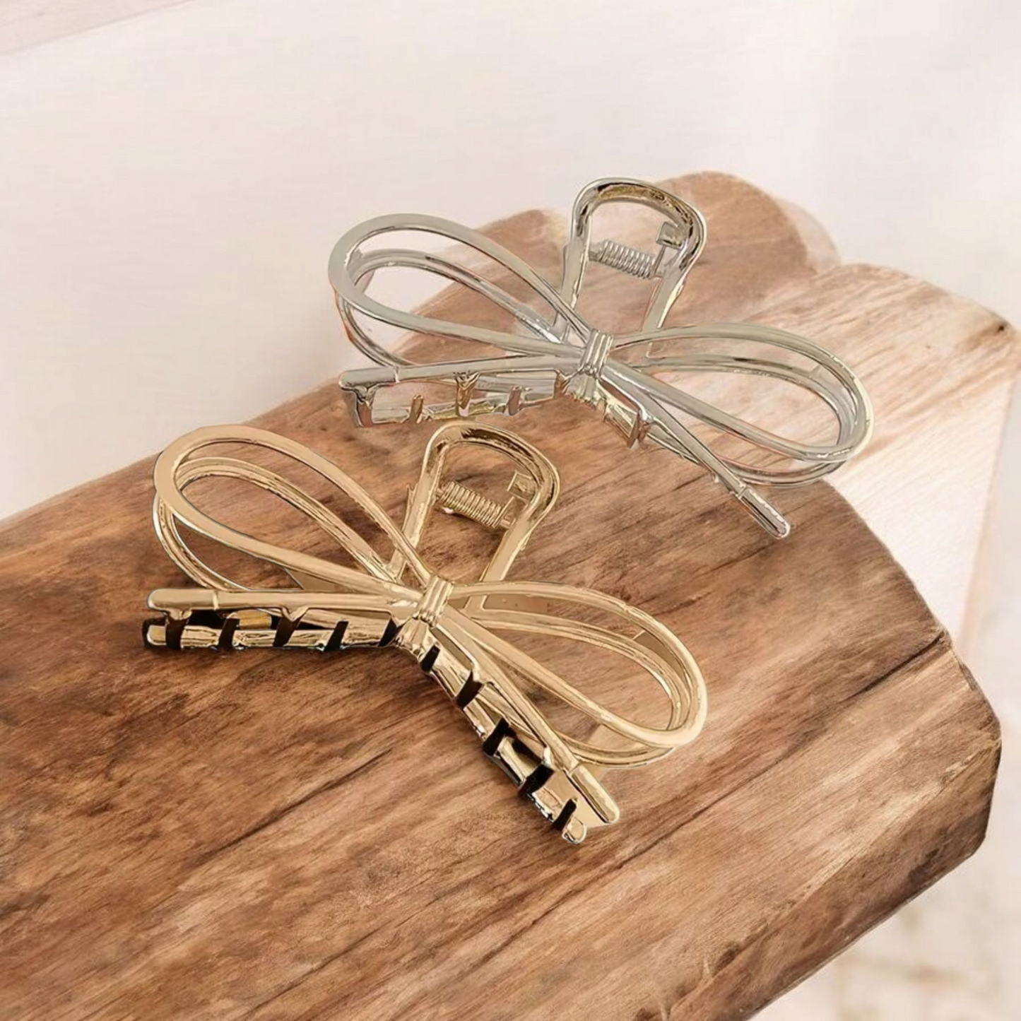 Let's tie the knot hair claw clip (Hair Accessories)