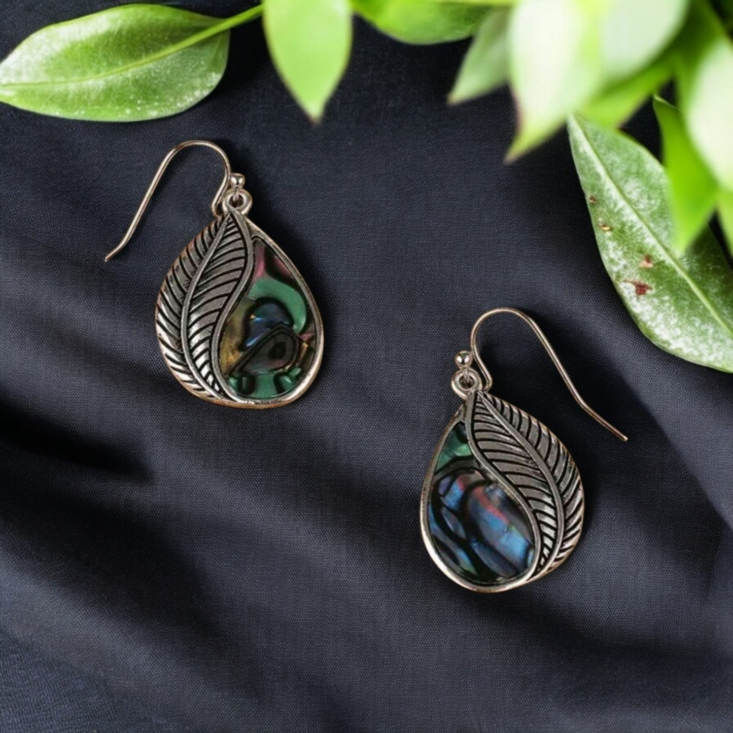 Natural beauty earrings (earrings)