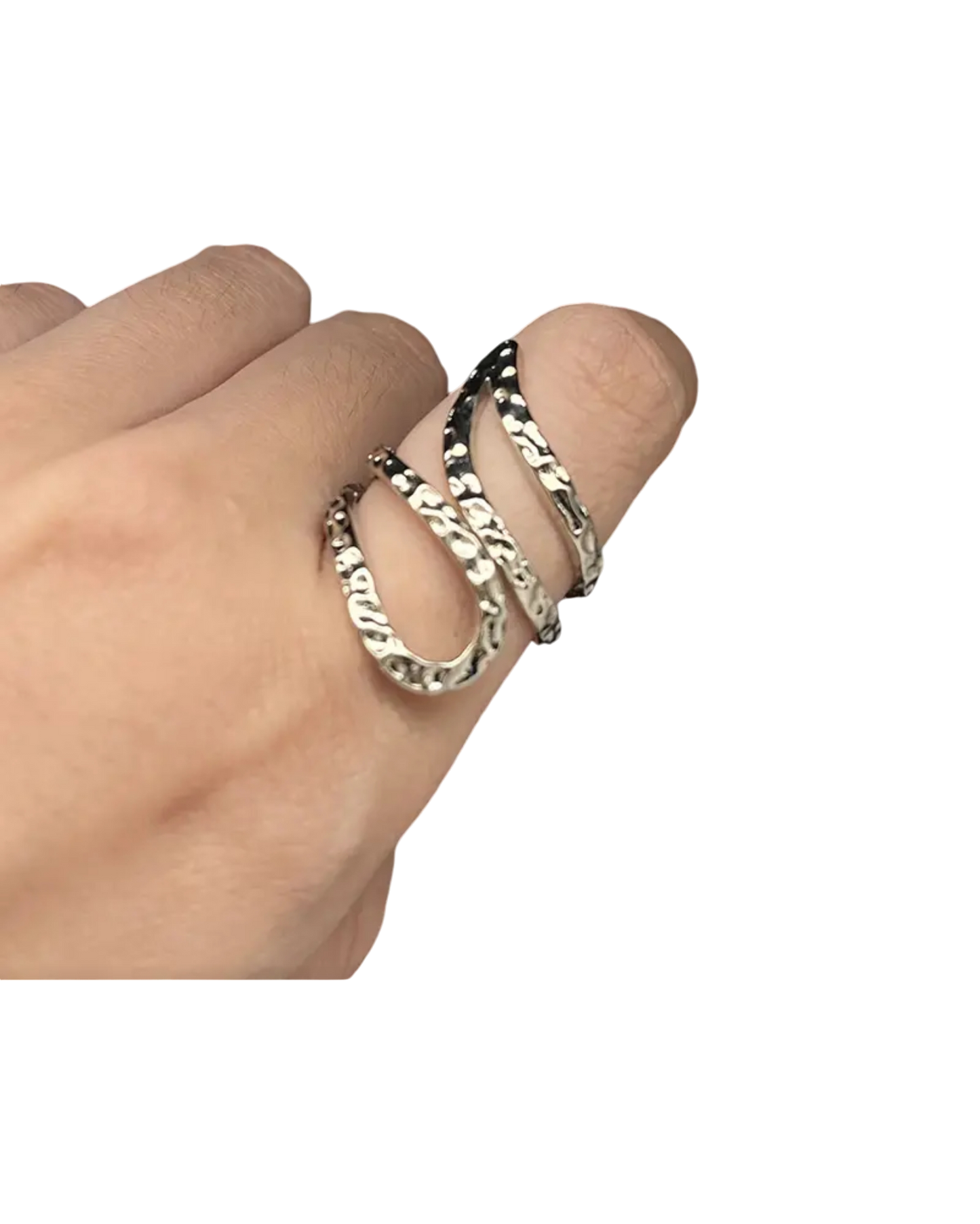Wonderfully wrapped hammered ring (ring)