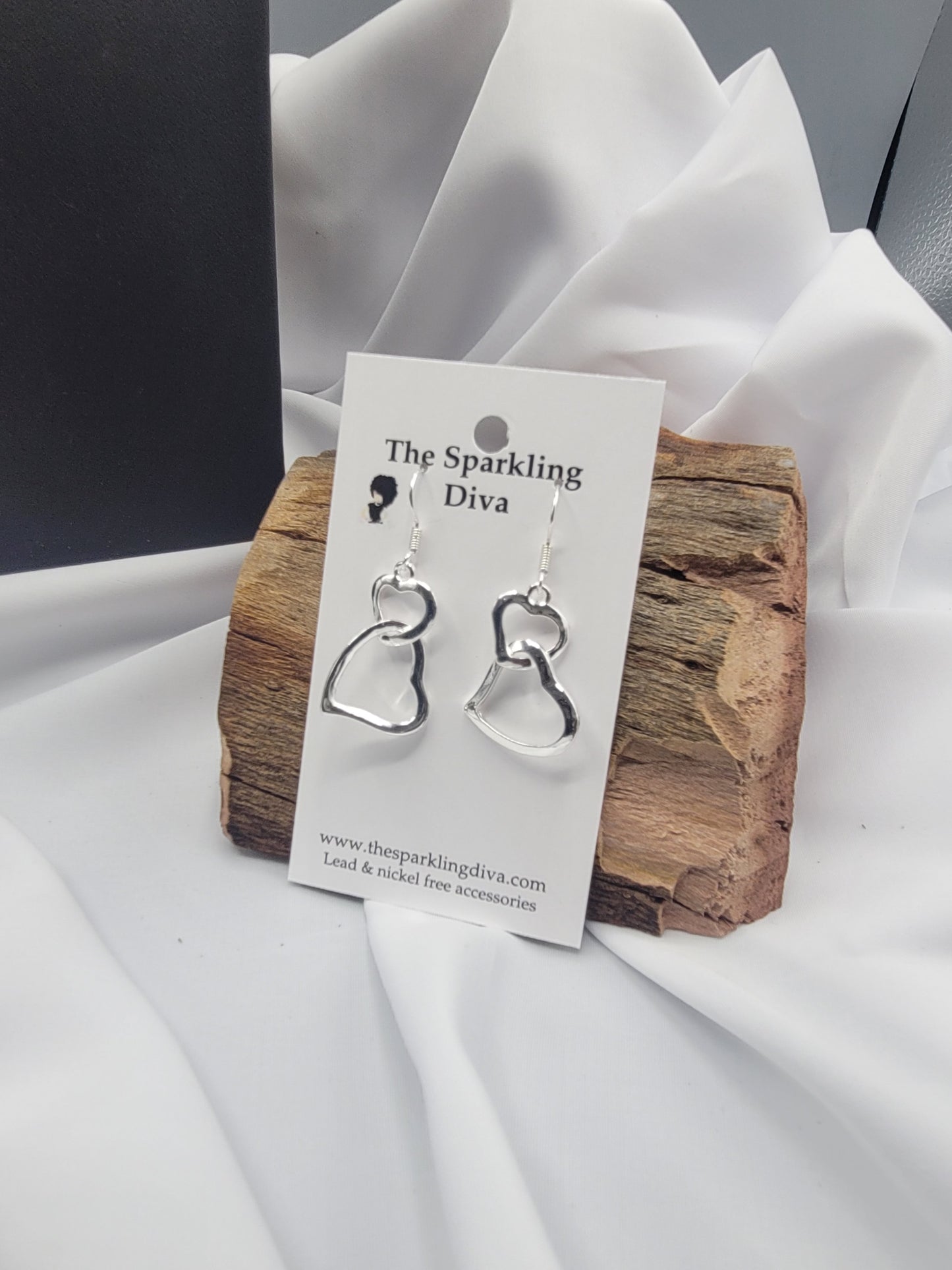 Double heartbeat earrings (earrings)