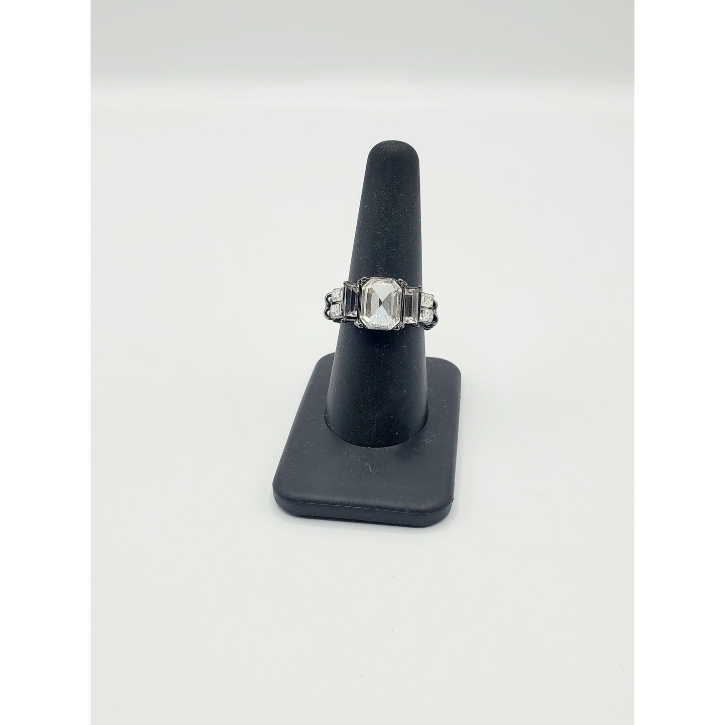 Rhinestone bliss ring (Jewelry)