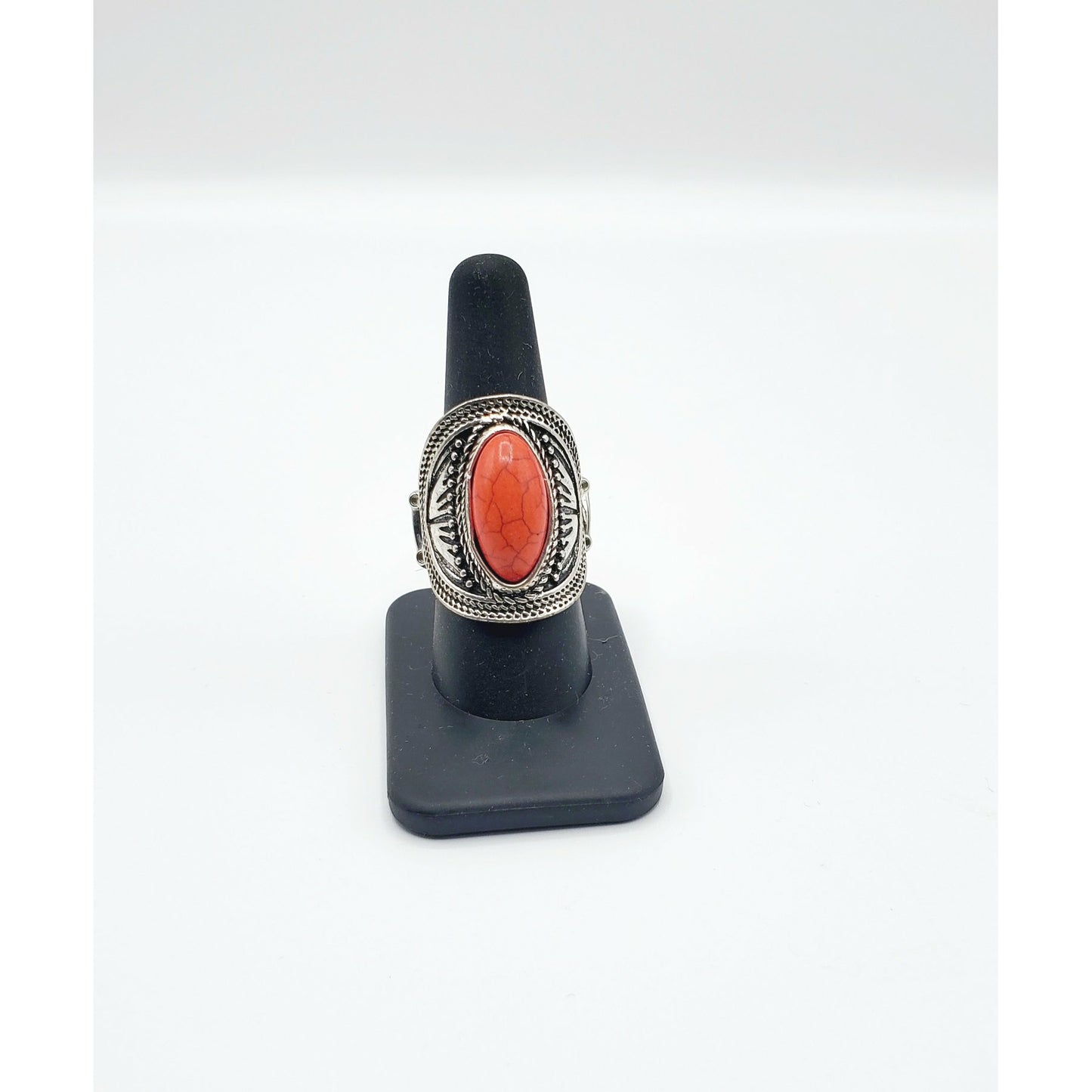 Red stone ring (Jewelry)