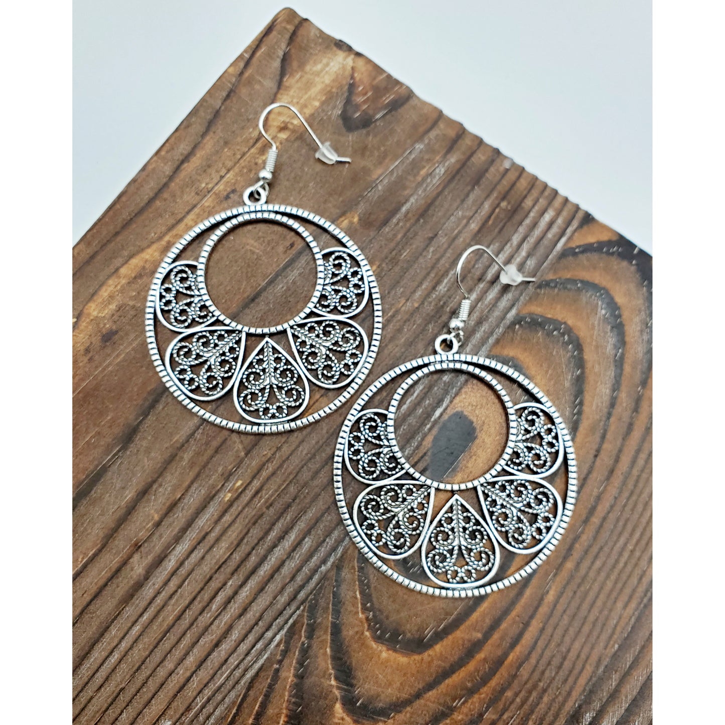 Round and about earrings (Jewelry)