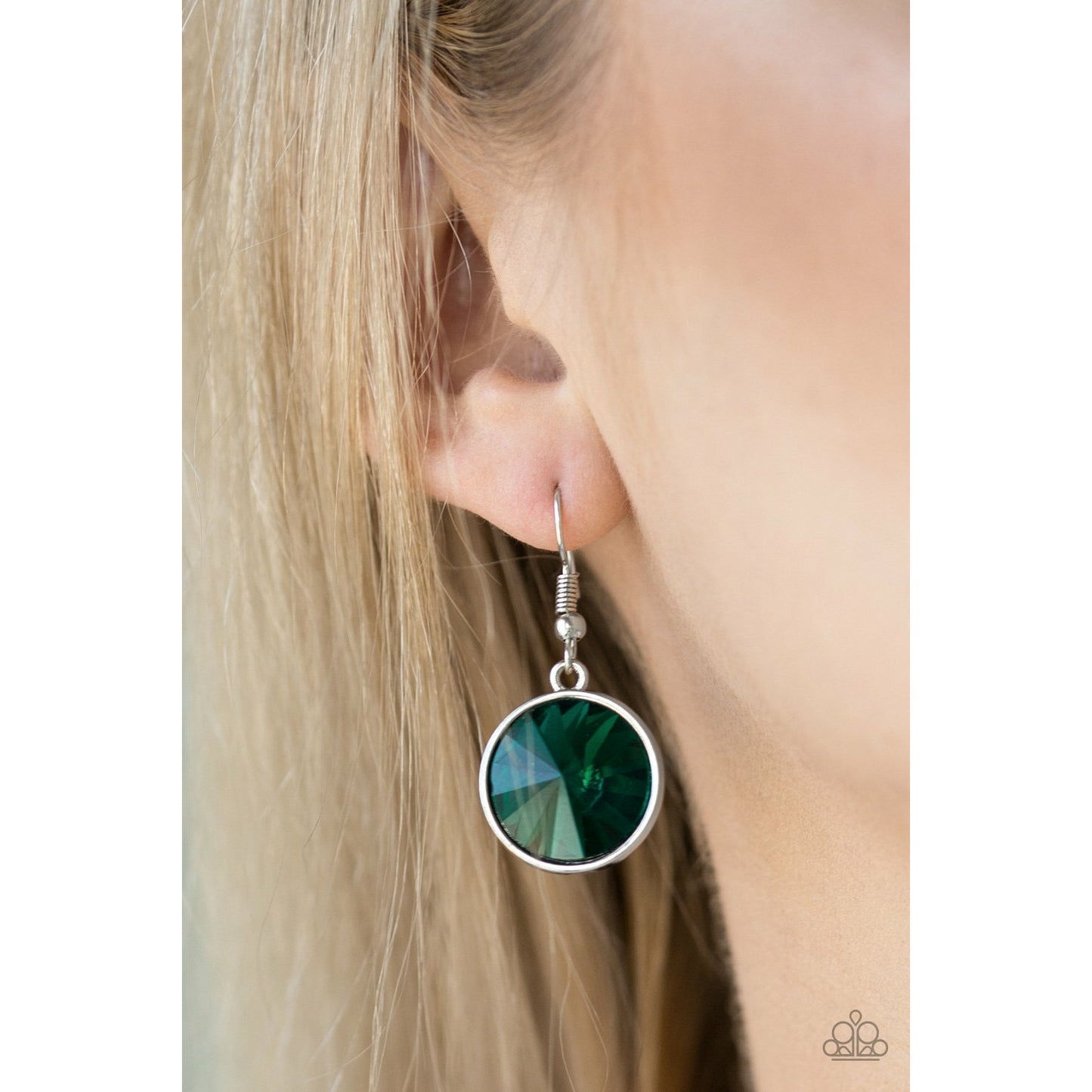 She Sparkles On - Green neacklace (Jewelry)