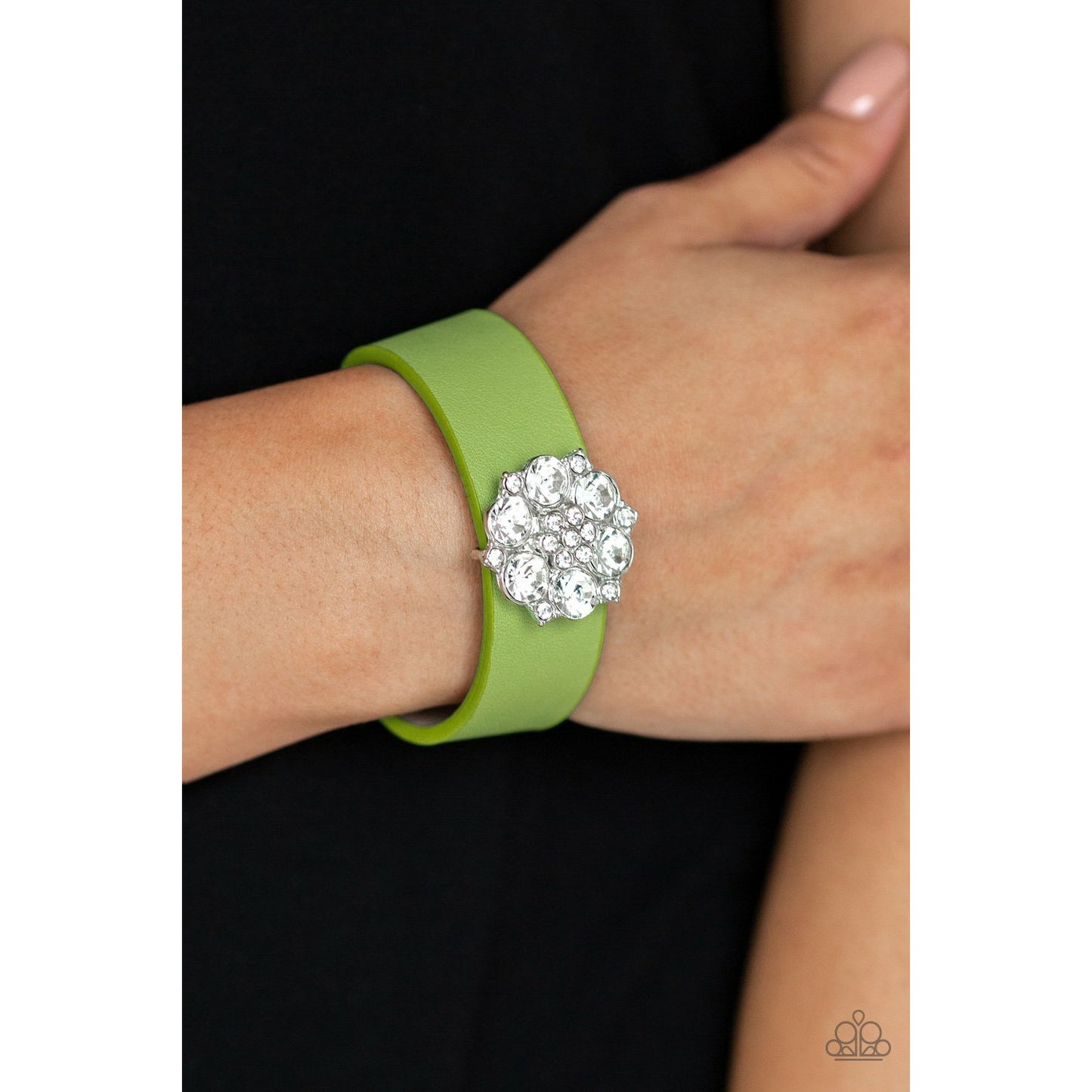 Show-Stopper - Green bracelet (Jewelry)