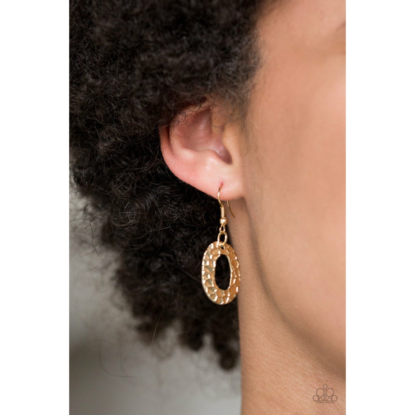 Metro Scene - Gold necklace (Jewelry)