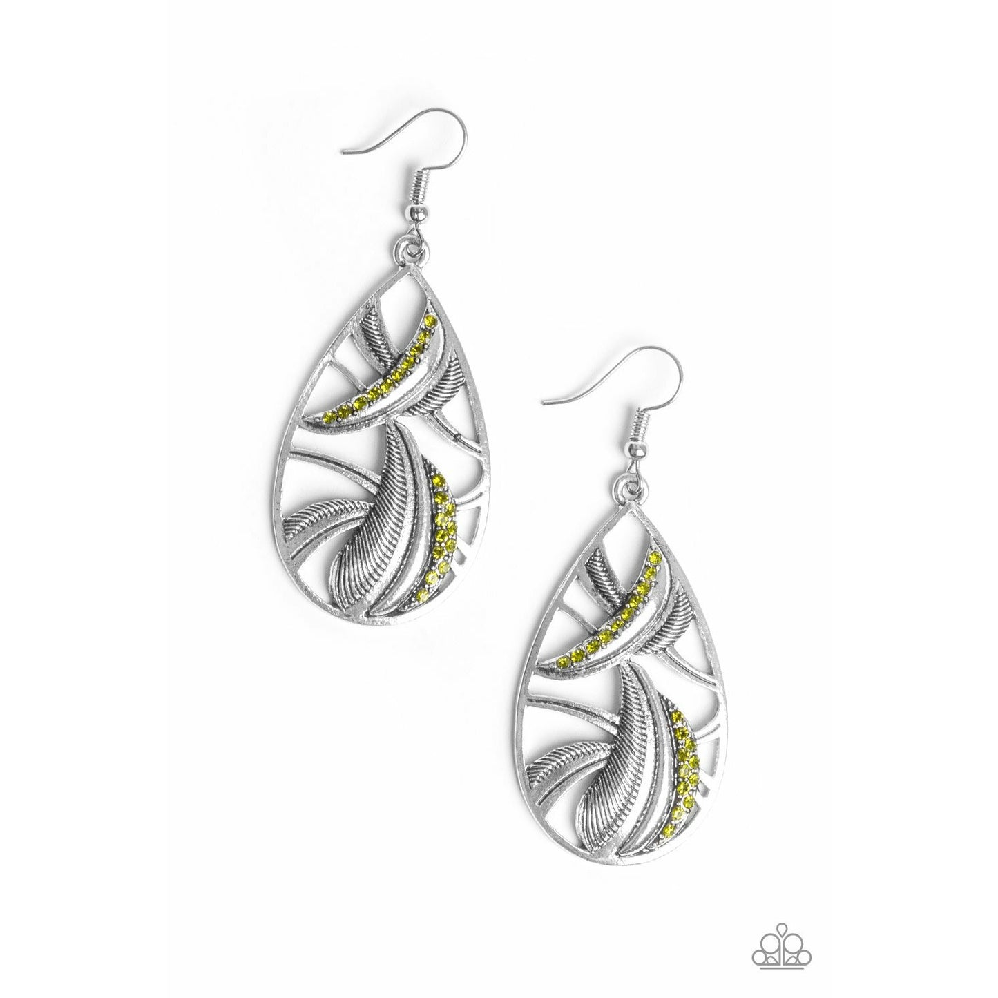 Underestimated - Green earrings (Jewelry)