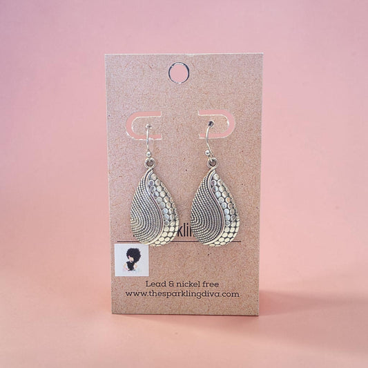 Textured teardrop earrings