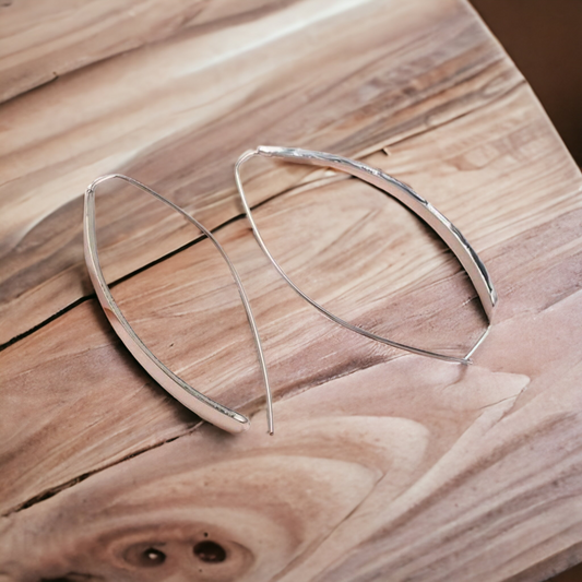 Minimal attitude earrings (Jewelry)