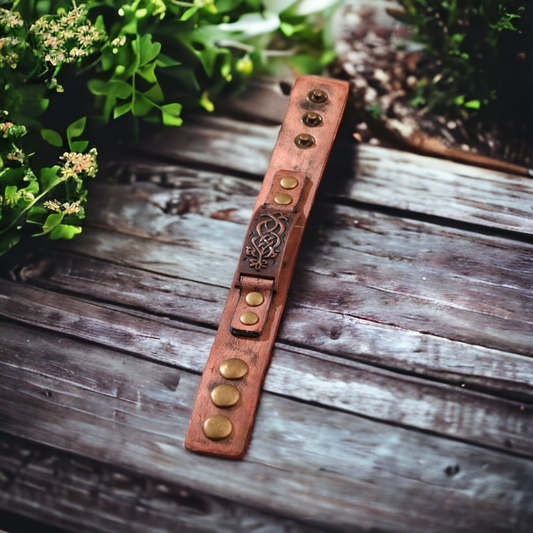 Branded urban bracelet