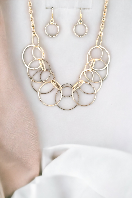 Circa de Couture Gold necklace (necklace)