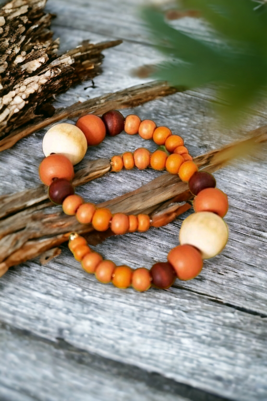 Color splash beaded wood earrings (Earrings)