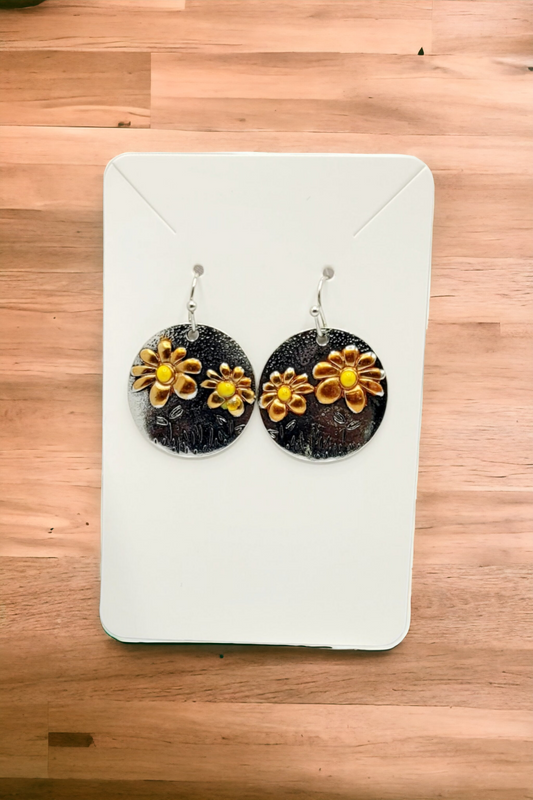 Flower daze earrings (earrings)