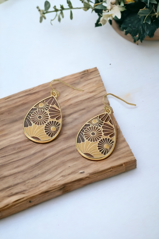 Flower fan earrings (Jewelry)