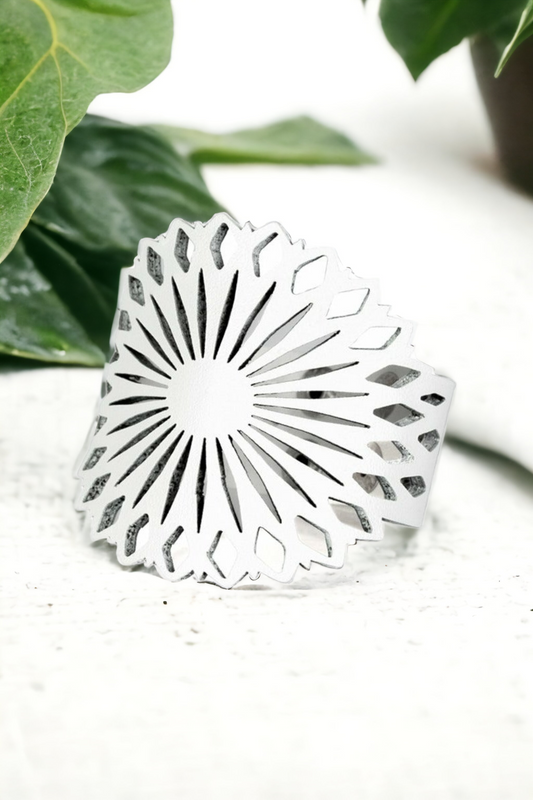 Wildflower Garden - White bracelet (Jewelry)