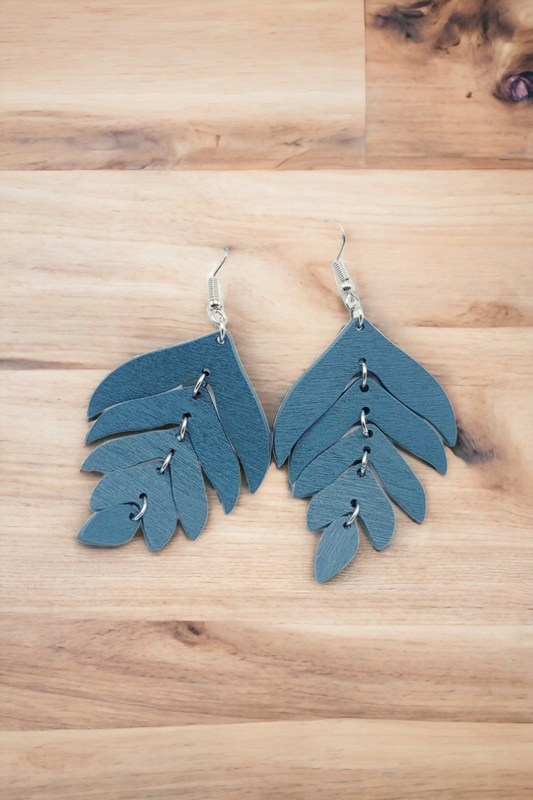 Native foliage earrings (Earrings)