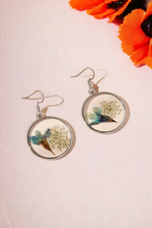 Preserved earrings (Jewelry)