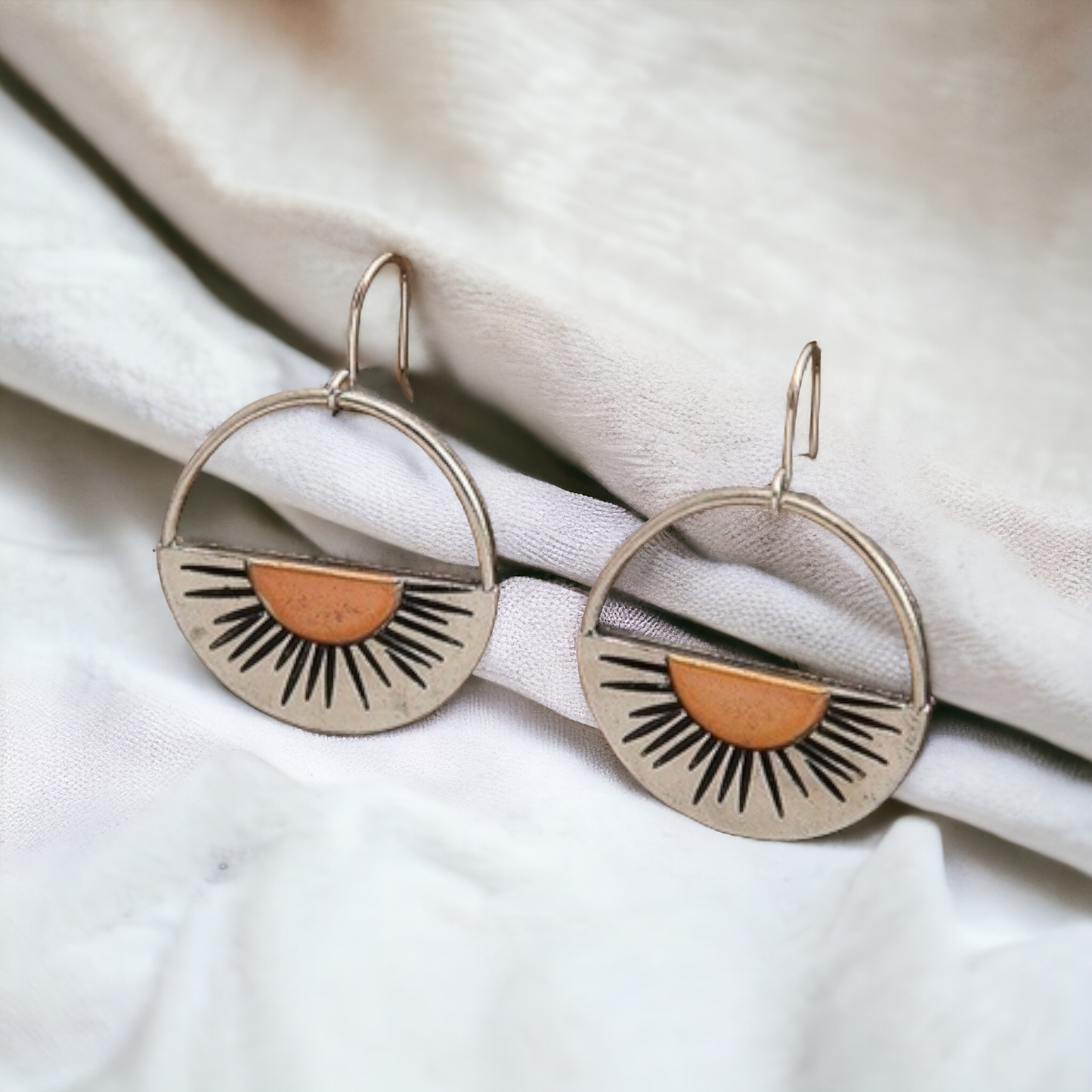 Sunny horizon earrings