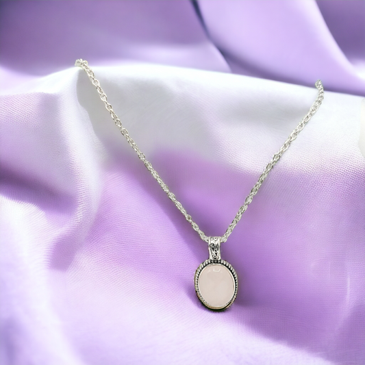 Pretty in pink stone necklace (necklace)