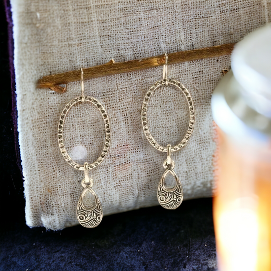 Swing with me earrings (Earrings)