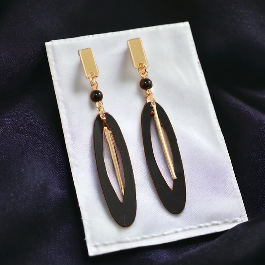 Oval inspiration earrings (Jewelry)