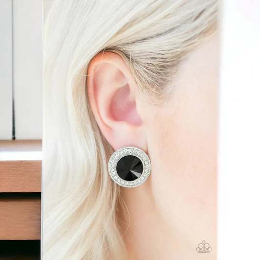 What should I bling black earrings (Jewelry)