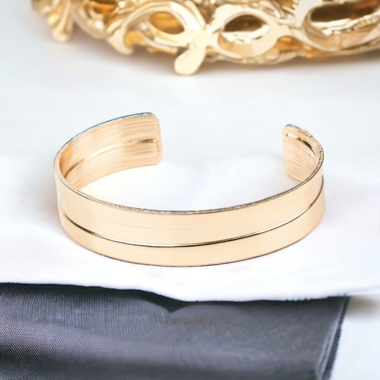 Urban Uproar - Gold Urban ware urban bracelet (Jewelry)
