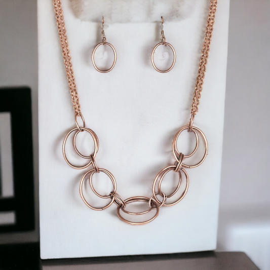 Urban Orbit - Copper necklace (Jewelry)