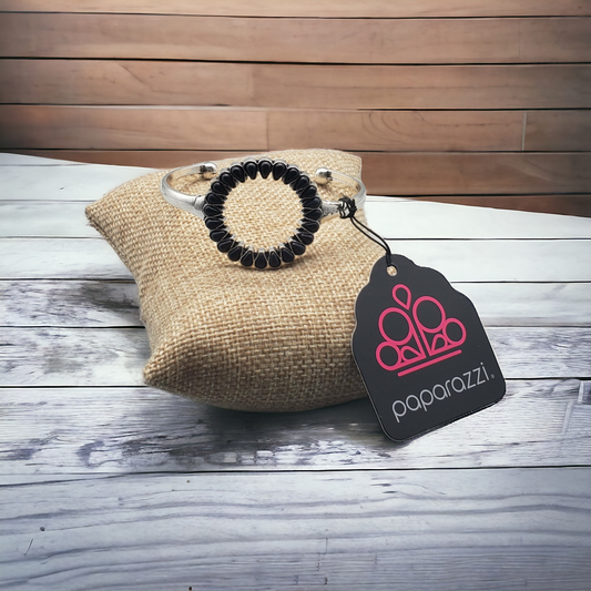 Divinely Desert - Black bracelet (Jewelry)
