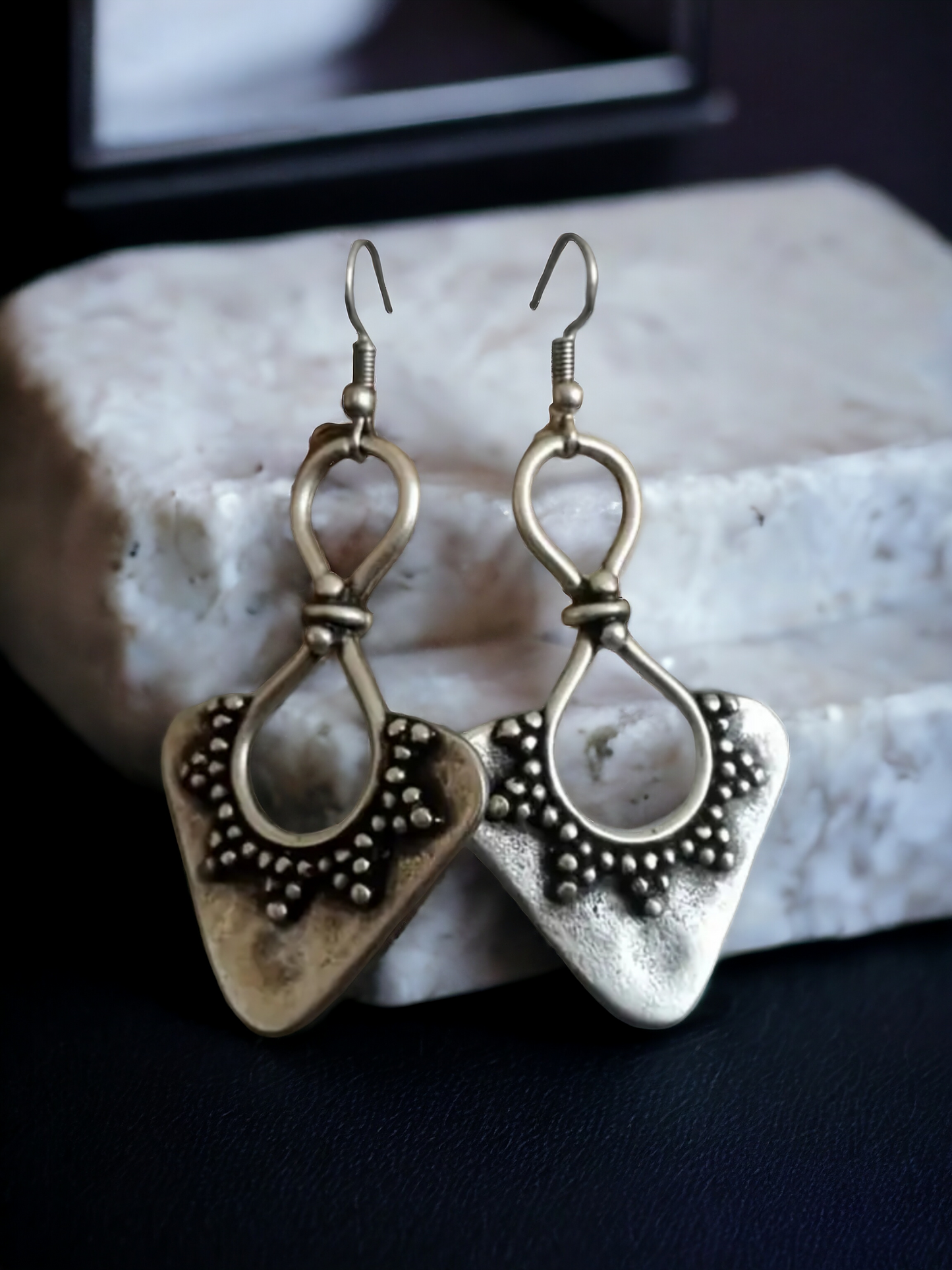 Pointed eternity earrings