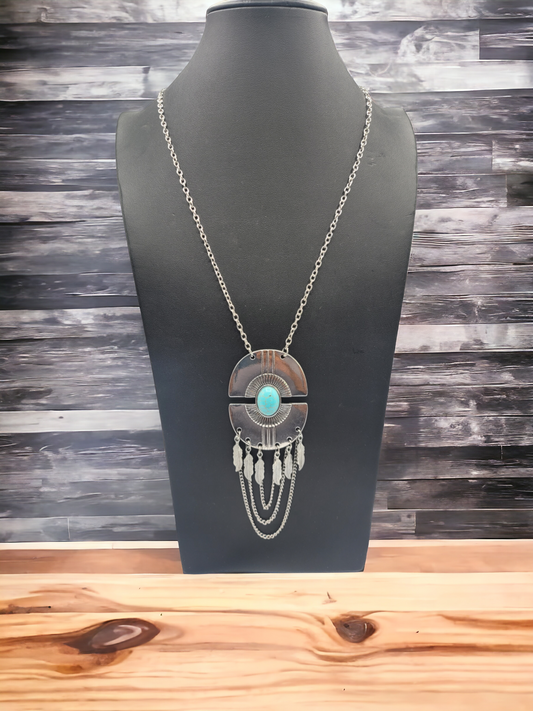 Adobe leaf necklace (Necklaces)
